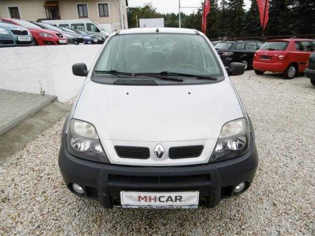 Renault Scénic MPV 75kW nafta 200303