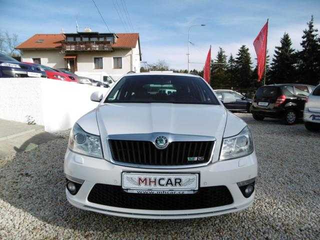 Škoda Octavia kombi 125kW nafta 201105