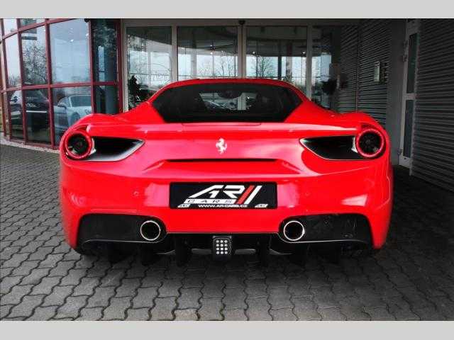 Ferrari 488 kupé 493kW benzin 201512