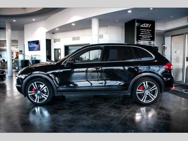 Porsche Cayenne SUV 368kW benzin 201010