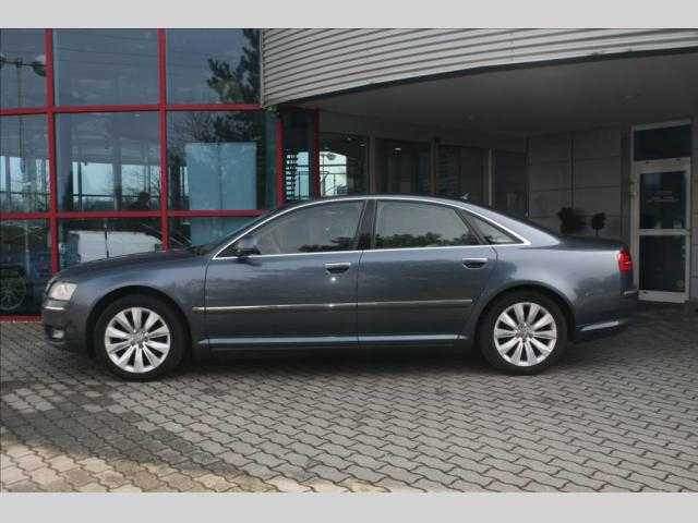 Audi A8 sedan 171kW nafta 200904