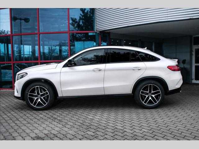 Mercedes-Benz GLE kupé 190kW nafta 201704