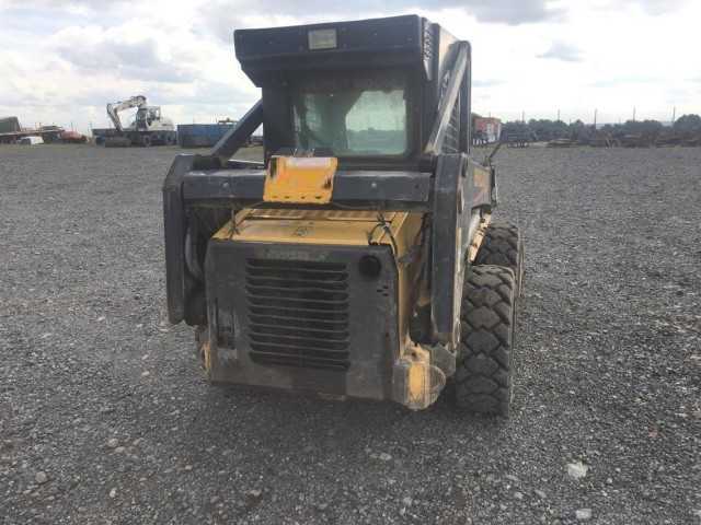 New Holland Smykový nakladač LS 170 Ostatní 0kW 2004