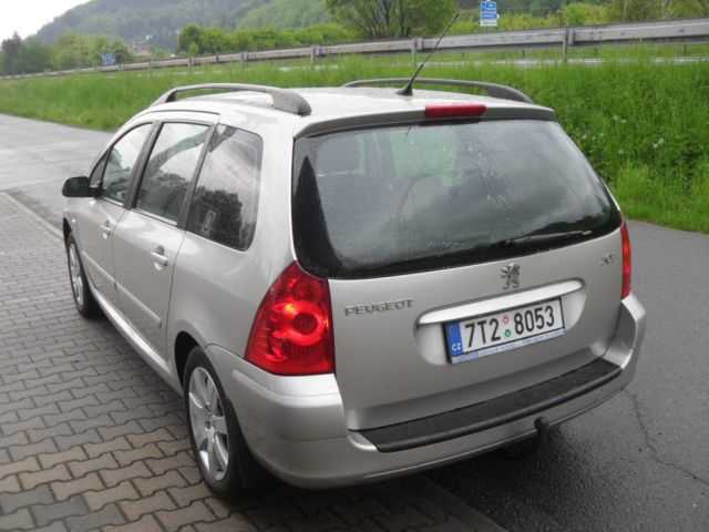 Peugeot 307 kombi 80kW benzin 2007