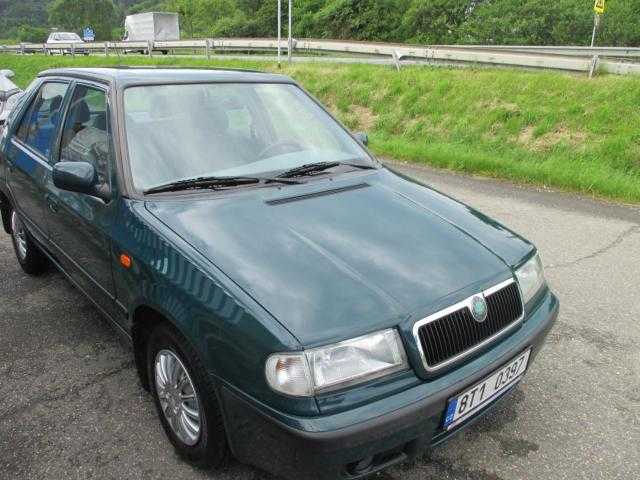 Škoda Felicia hatchback 50kW benzin 2001