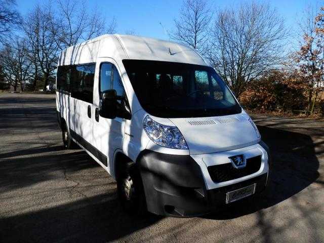 Peugeot Boxer minibus 115kW nafta 200711