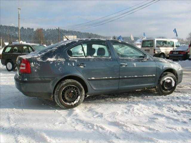 Škoda Octavia sedan 77kW nafta 200411