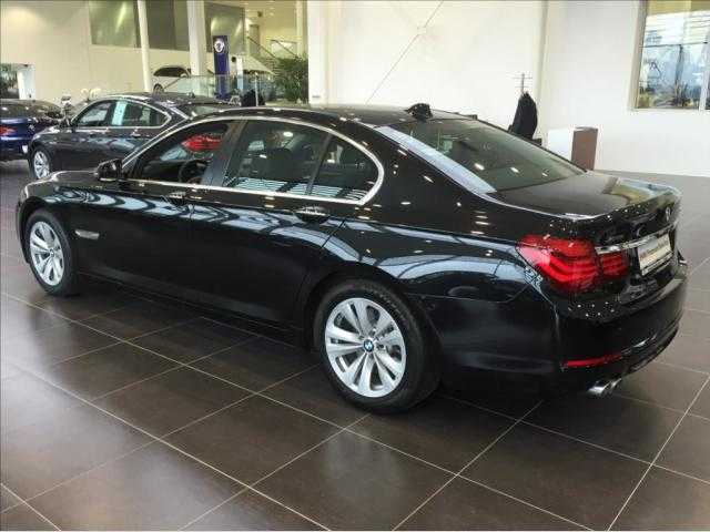 BMW Řada 7 sedan 190kW nafta 201601