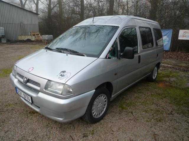 Peugeot Expert pick up 58kW benzin 1997