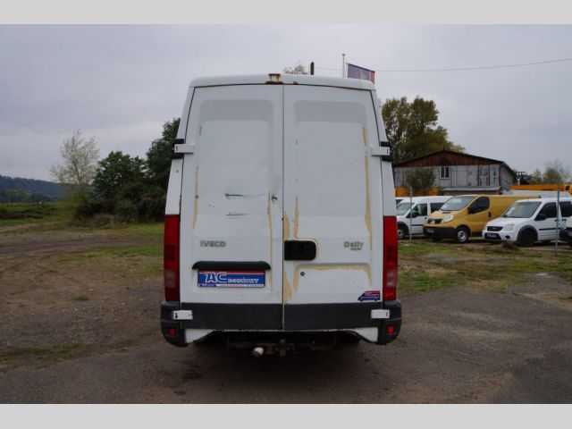 Iveco Daily minibus 85kW nafta 2003