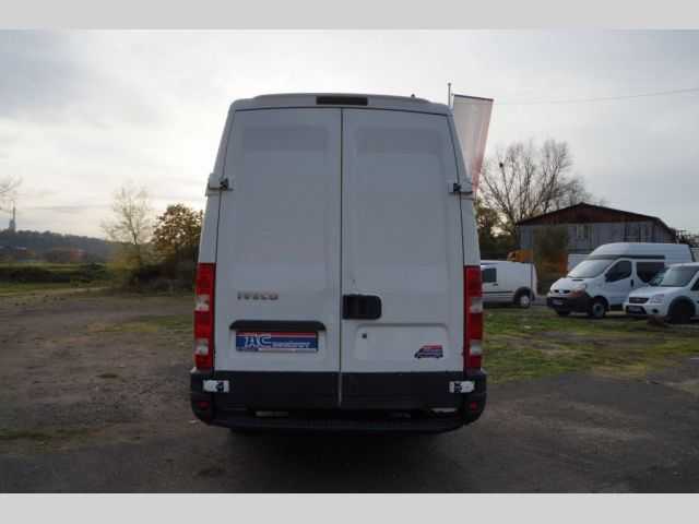 Iveco Daily izotherm 85kW nafta 2011