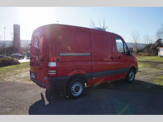 Mercedes-Benz Sprinter izotherm 110kW nafta 2008