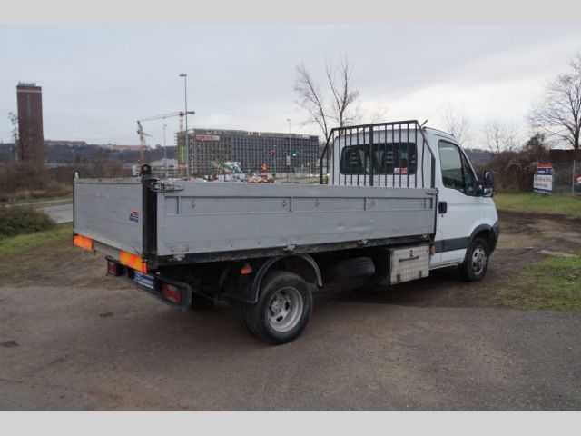 Iveco Daily sklápěč 107kW nafta 2009