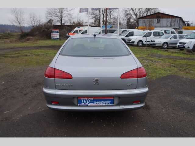 Peugeot 607 limuzína 150kW nafta 2006