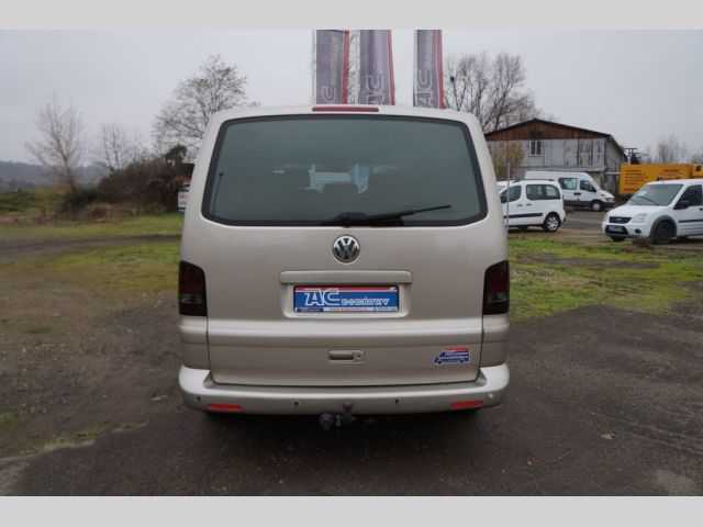 Volkswagen Multivan minibus 96kW nafta 2006