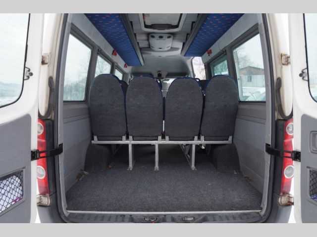 Volkswagen Crafter minibus 100kW nafta 2008