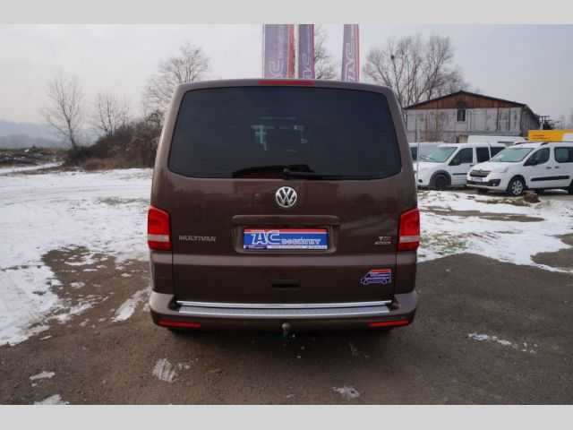 Volkswagen Multivan minibus 132kW nafta 2013