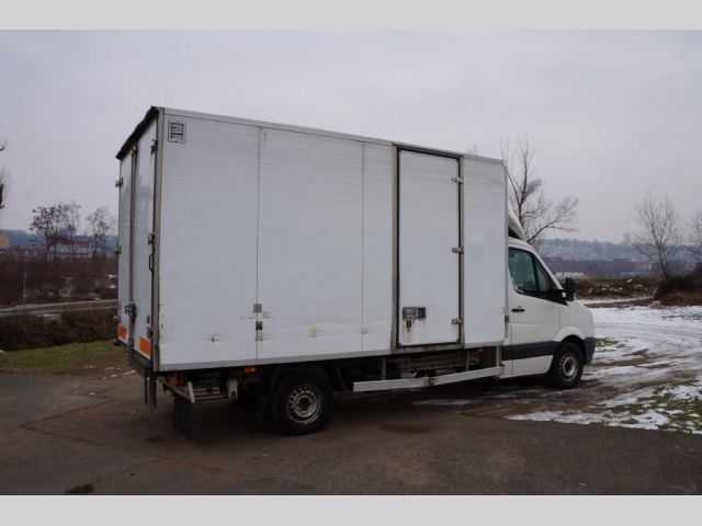 Volkswagen Crafter skříň 80kW nafta 2010