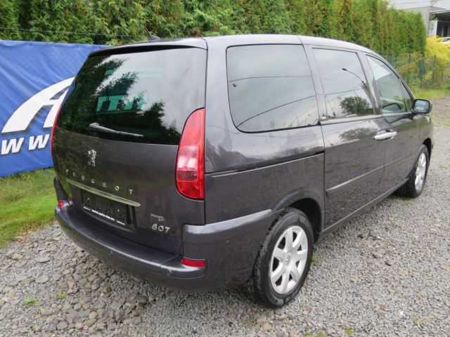 Peugeot 807 MPV 1000kW nafta 200609