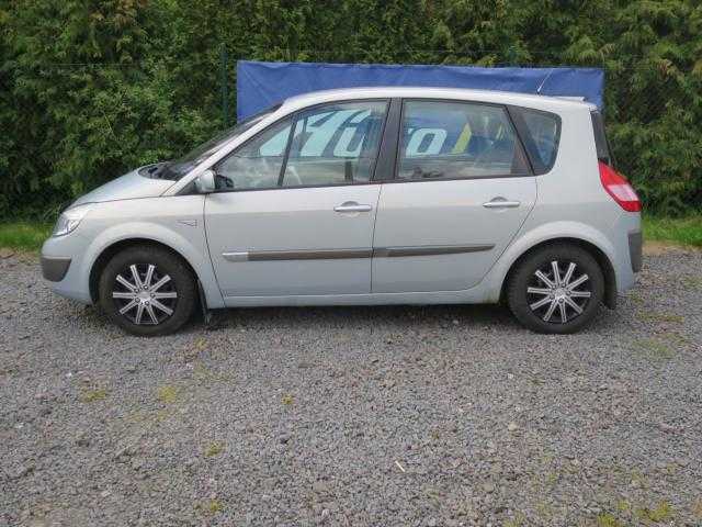 Renault Scénic hatchback 83kW benzin 200404