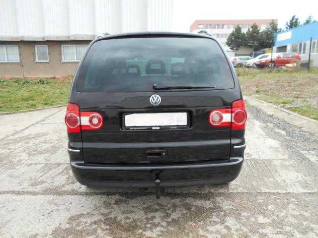 Volkswagen Sharan MPV 103kW nafta 200702