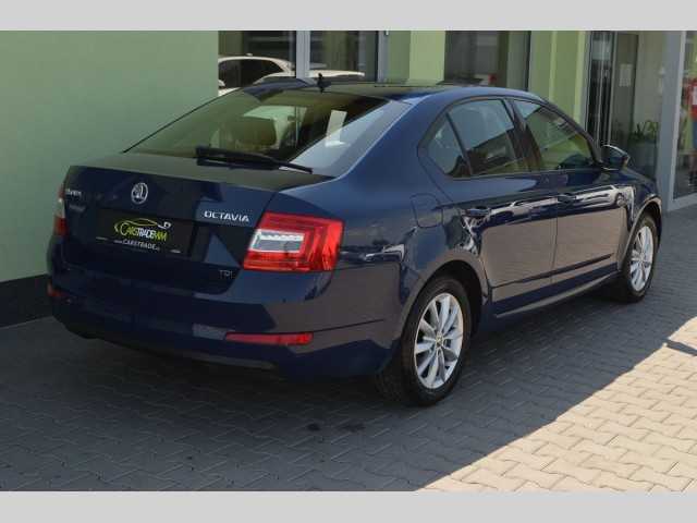 Škoda Octavia liftback 77kW nafta 201304