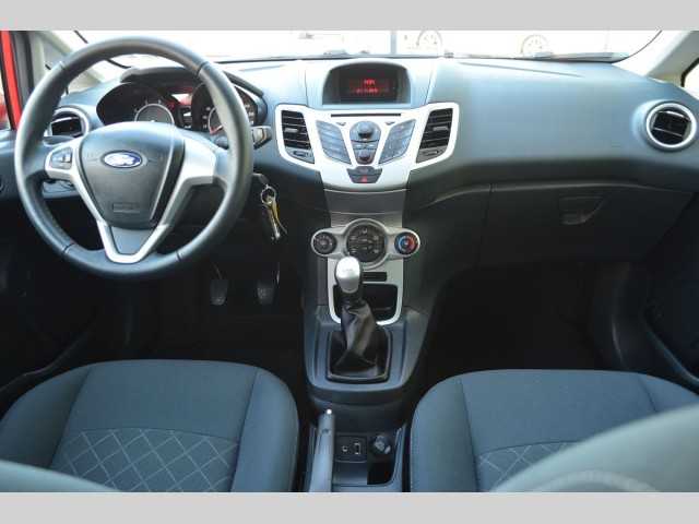 Ford Fiesta hatchback 44kW benzin 201205