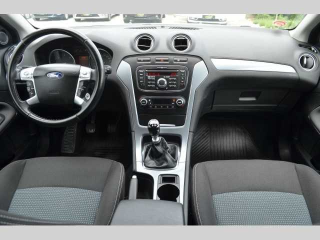 Ford Mondeo liftback 85kW nafta 201205