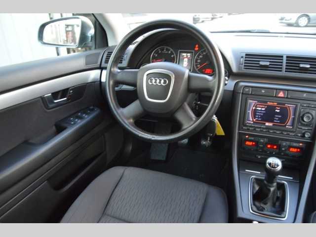 Audi A4 kombi 96kW benzin 200506