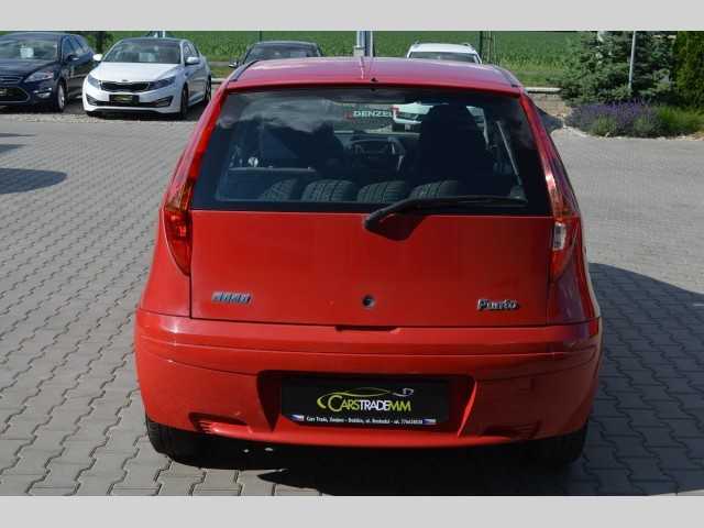 Fiat Punto hatchback 44kW nafta 200006