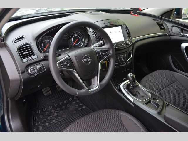 Opel Insignia kombi 96kW nafta 201508