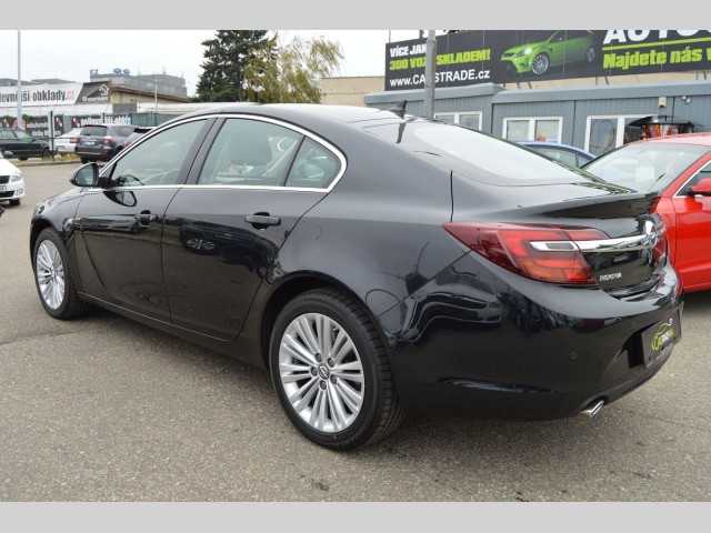 Opel Insignia liftback 143kW nafta 201507