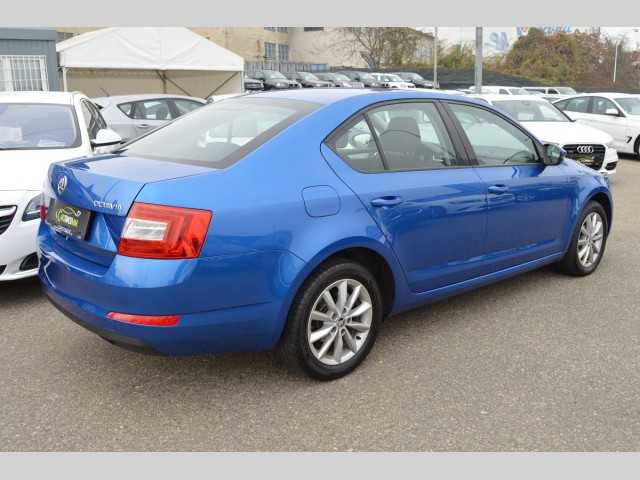 Škoda Octavia liftback 77kW nafta 201405