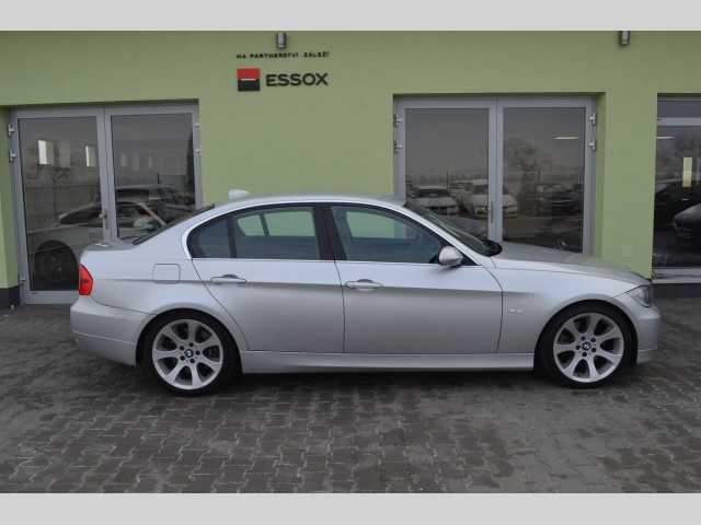 BMW Řada 3 sedan 190kW benzin 200502