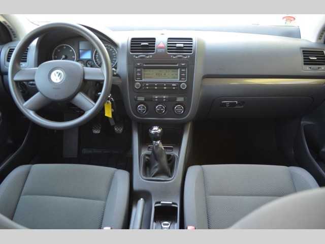 Volkswagen Golf hatchback 77kW nafta 200507