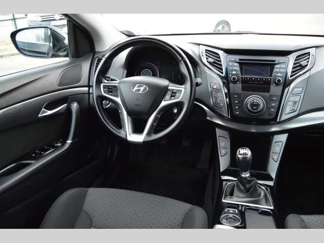 Hyundai i40 sedan 100kW nafta 201405