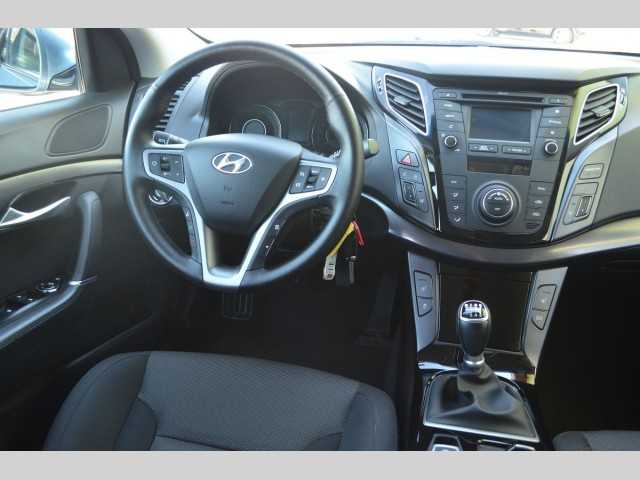 Hyundai i40 kombi 104kW nafta 201602