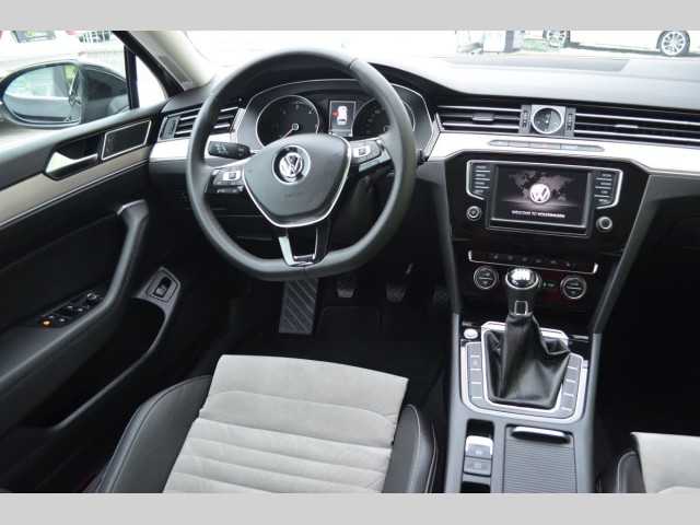 Volkswagen Passat kombi 110kW nafta 201603