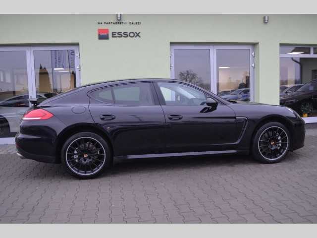 Porsche Panamera limuzína 309kW benzin 201403