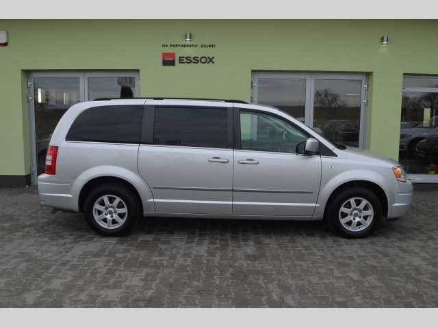 Chrysler Grand Voyager MPV 120kW nafta 201106