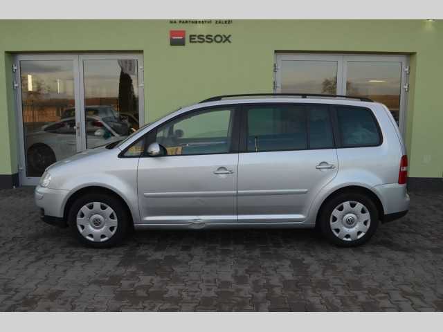 Volkswagen Touran MPV 125kW nafta 200608