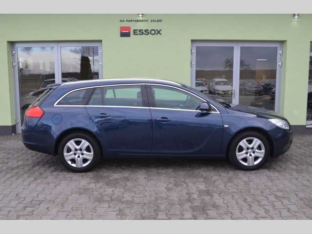 Opel Insignia kombi 96kW nafta 201306