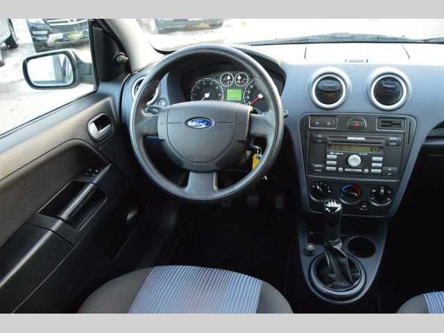 Ford Fusion hatchback 55kW benzin 200609