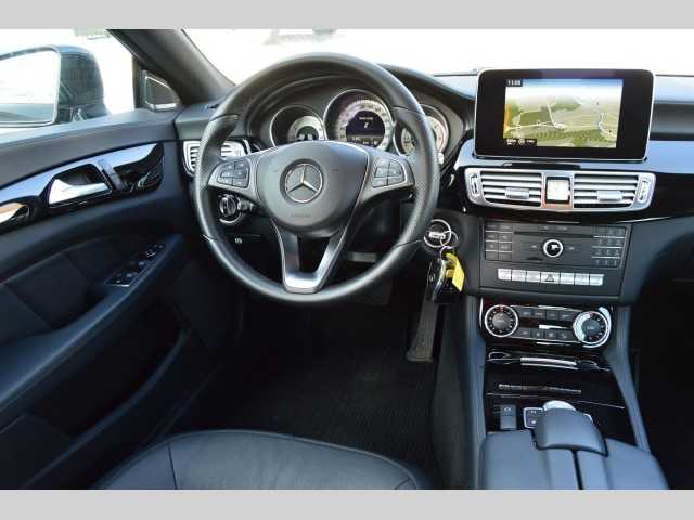 Mercedes-Benz CLS sedan 190kW nafta 201411