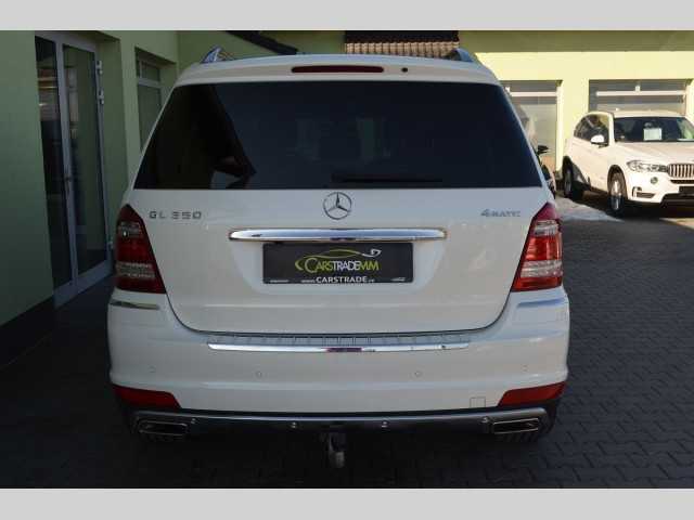 Mercedes-Benz GL SUV 195kW nafta 201201