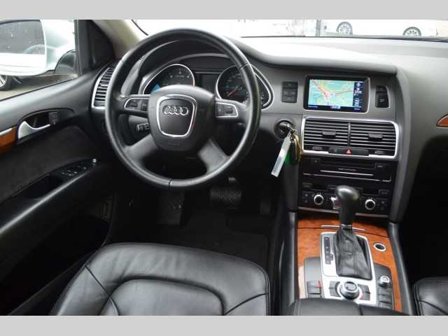 Audi Q7 SUV 176kW nafta 200910