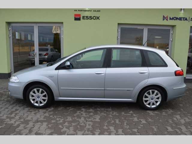 Fiat Croma kombi 110kW nafta 200611