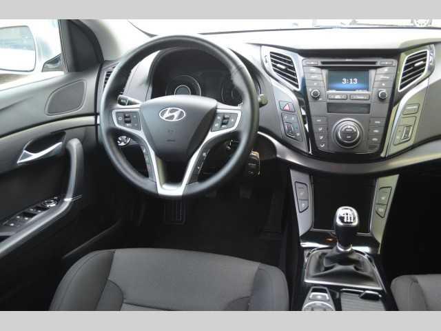 Hyundai i40 kombi 104kW nafta 201509