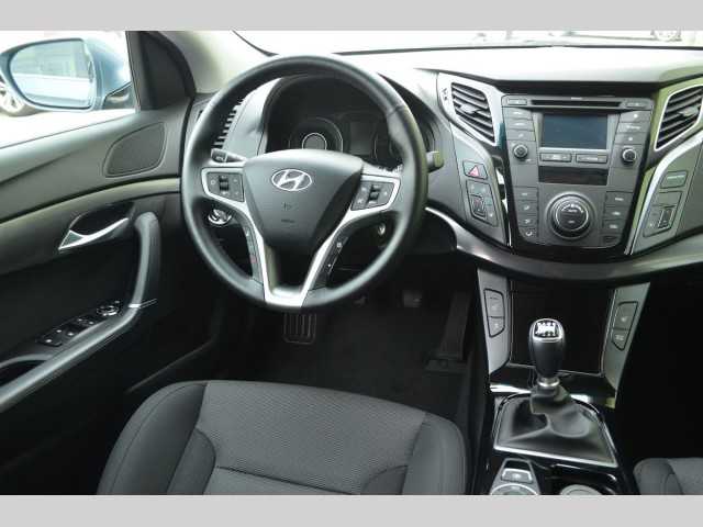 Hyundai i40 kombi 104kW nafta 201602