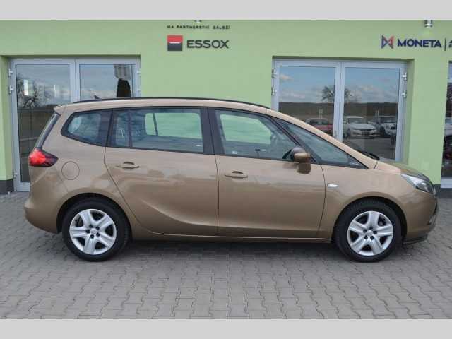 Opel Zafira MPV 96kW nafta 201307